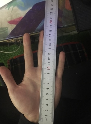cách đo size găng tay thủ môn